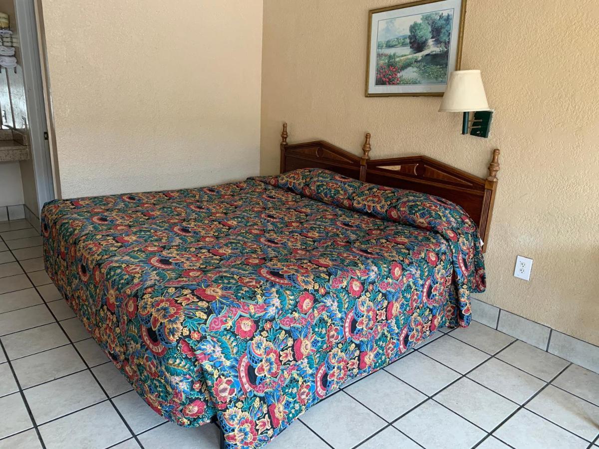 Budget Inn Motel Austin Exterior photo